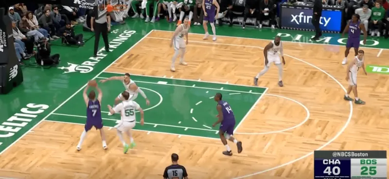 奇异果体育app-克尼普尔VS凯尔特人：多变有无球战术发起，高效贡献20分