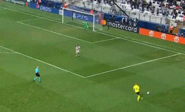 1631732806870068684.gif 【欧冠】贝林厄姆传射 哈兰德破门 多特客场2比1胜