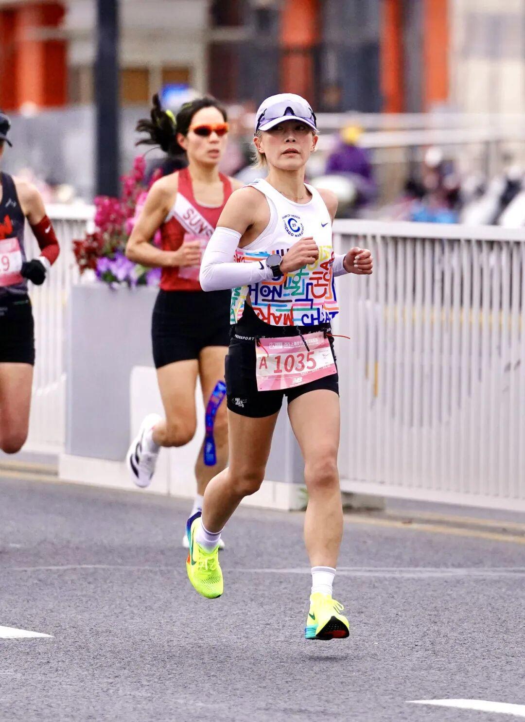 芒果体育在线登入-Sub132的八名女跑者,定义上海女子半马的她力量