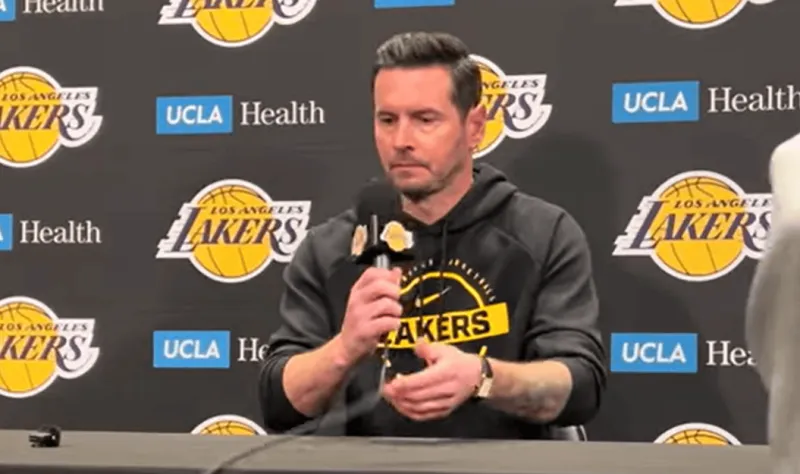 芒果体育在线登入-雷迪克：近两场最糟糕的是回防，一三节内容简直惨不忍睹